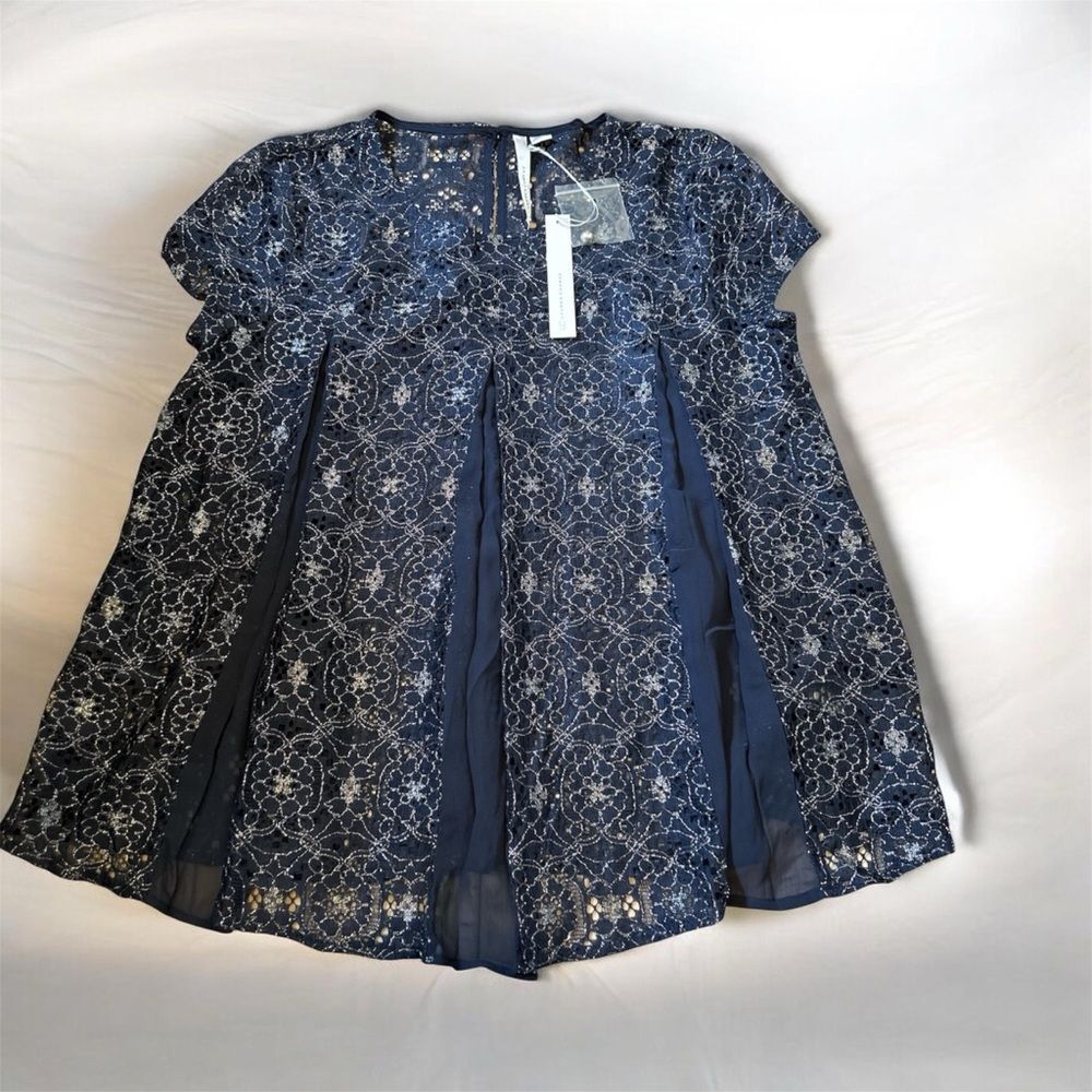 NWT LC Lauren Conrad "Roaring Romance” Lace Overlay Short Sleeve Swing Top XS
